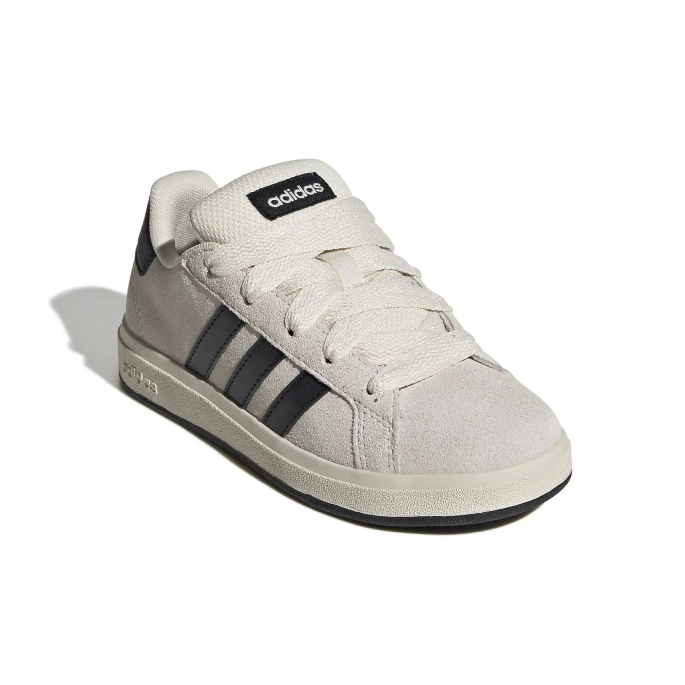 ADIDAS Sneakers & Joggingskor > GRAND COURT 00s K Beige