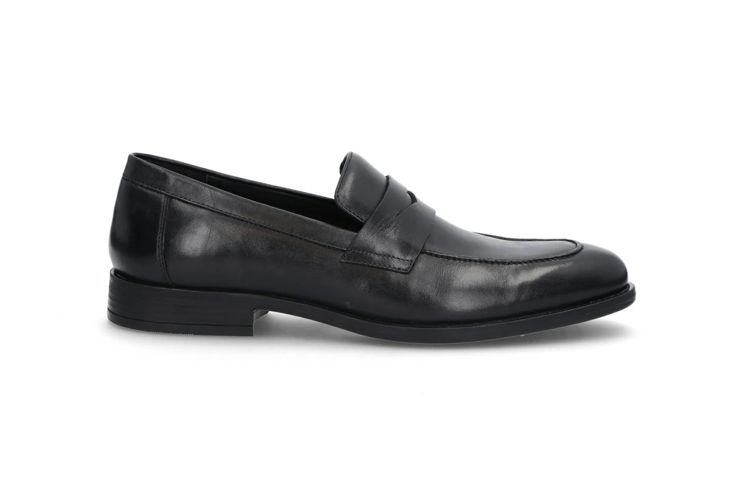 JOHN WESTBURY Mockasiner & Loafers|Finskor & Kostymskor > 2617 BLACK Svart