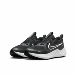 NIKE Sneakers & Joggingskor|Sneakers & Joggingskor > Kosmisk löpare Svart