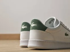 LACOSTE Sneakers > Carnaby Vit