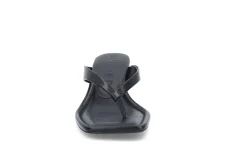 UNIFIED Pumps & Finskor|Sandaler & Flip-Flops ><noscript><img data-lazyloaded=