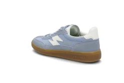 UNIFIED Sneakers ><noscript><img data-lazyloaded=