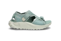 OKAKI Sandaler & Flip-Flops ><noscript><img data-lazyloaded=