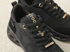 STOCKHOLM DESIGN GROUP Sneakers|Fritidsskor > Trendiga sneakers Svart