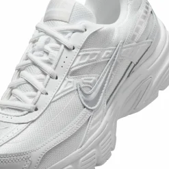 NIKE Sneakers|Fritidsskor ><noscript><img data-lazyloaded=